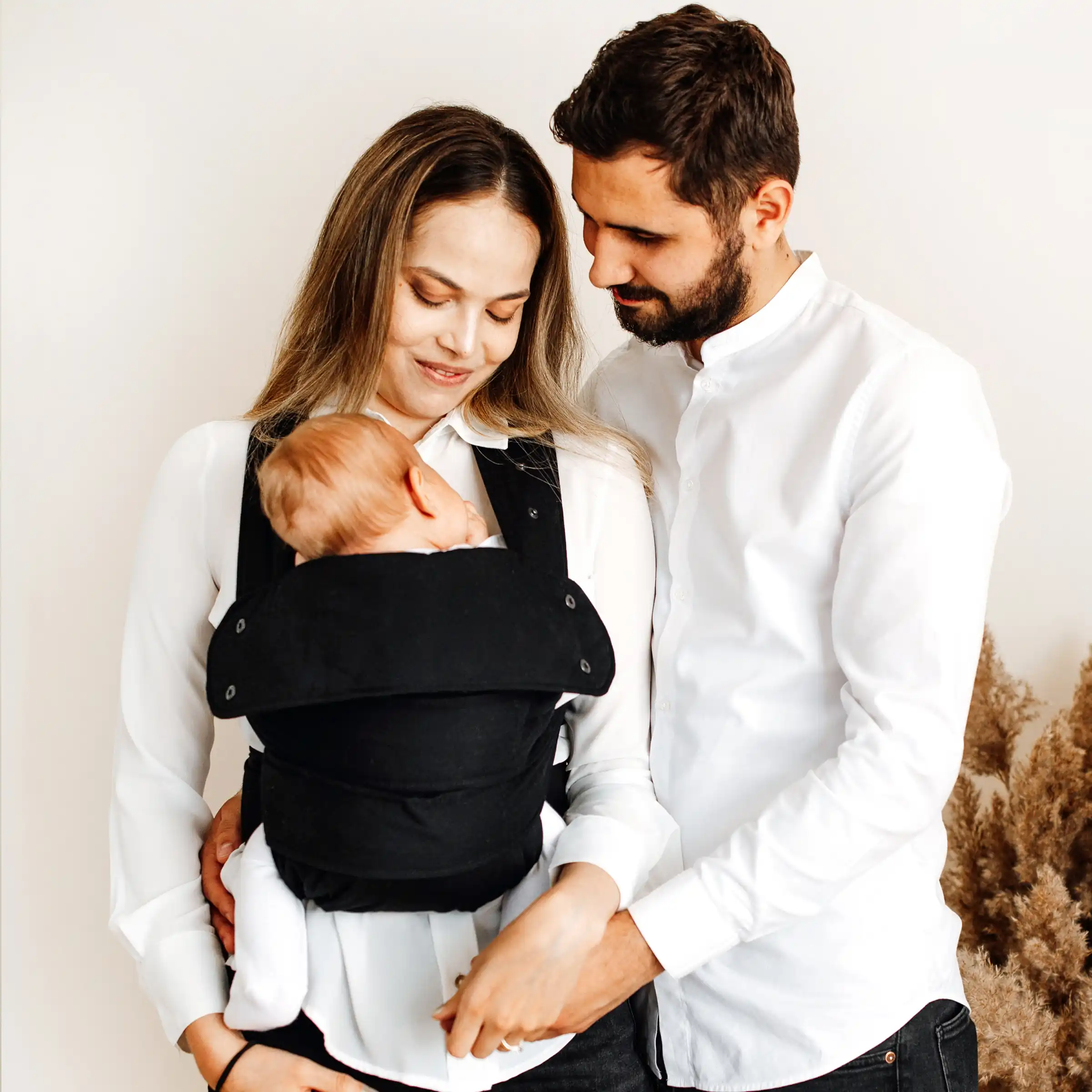 marsupi Babytrage im einsatz  mit Eltern